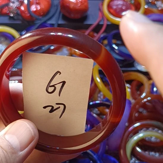 玛瑙/玉髓手镯未镶嵌