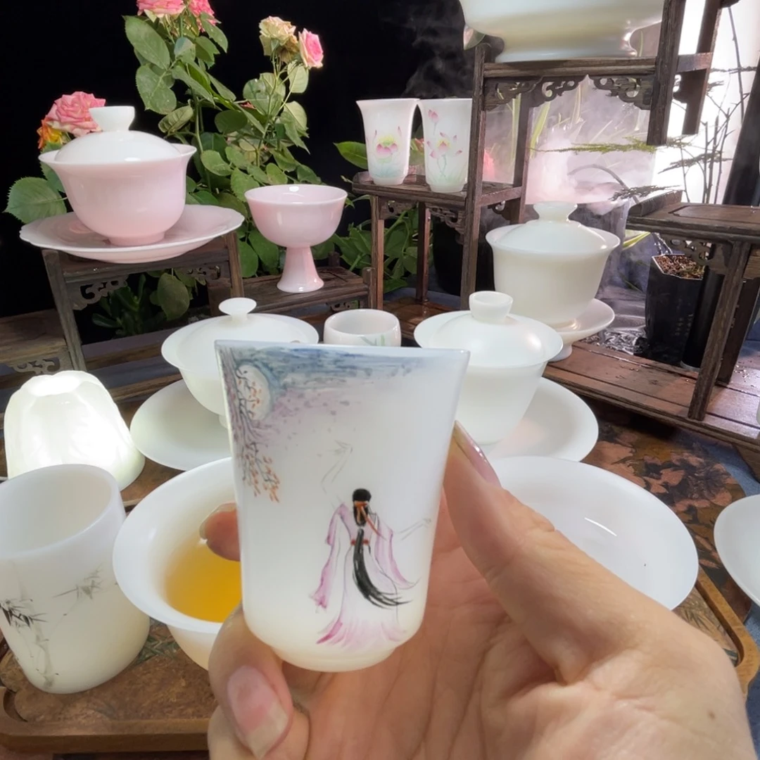 如*古风月下跳舞来咯哦咯