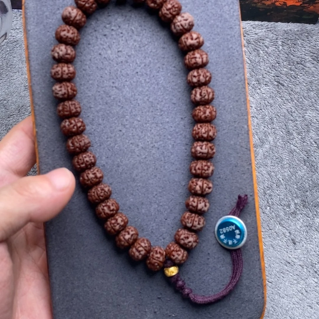 金刚菩提吊坠老树王