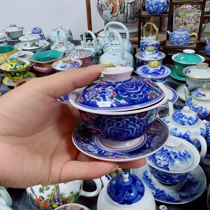 明***的景德镇陶瓷研究所