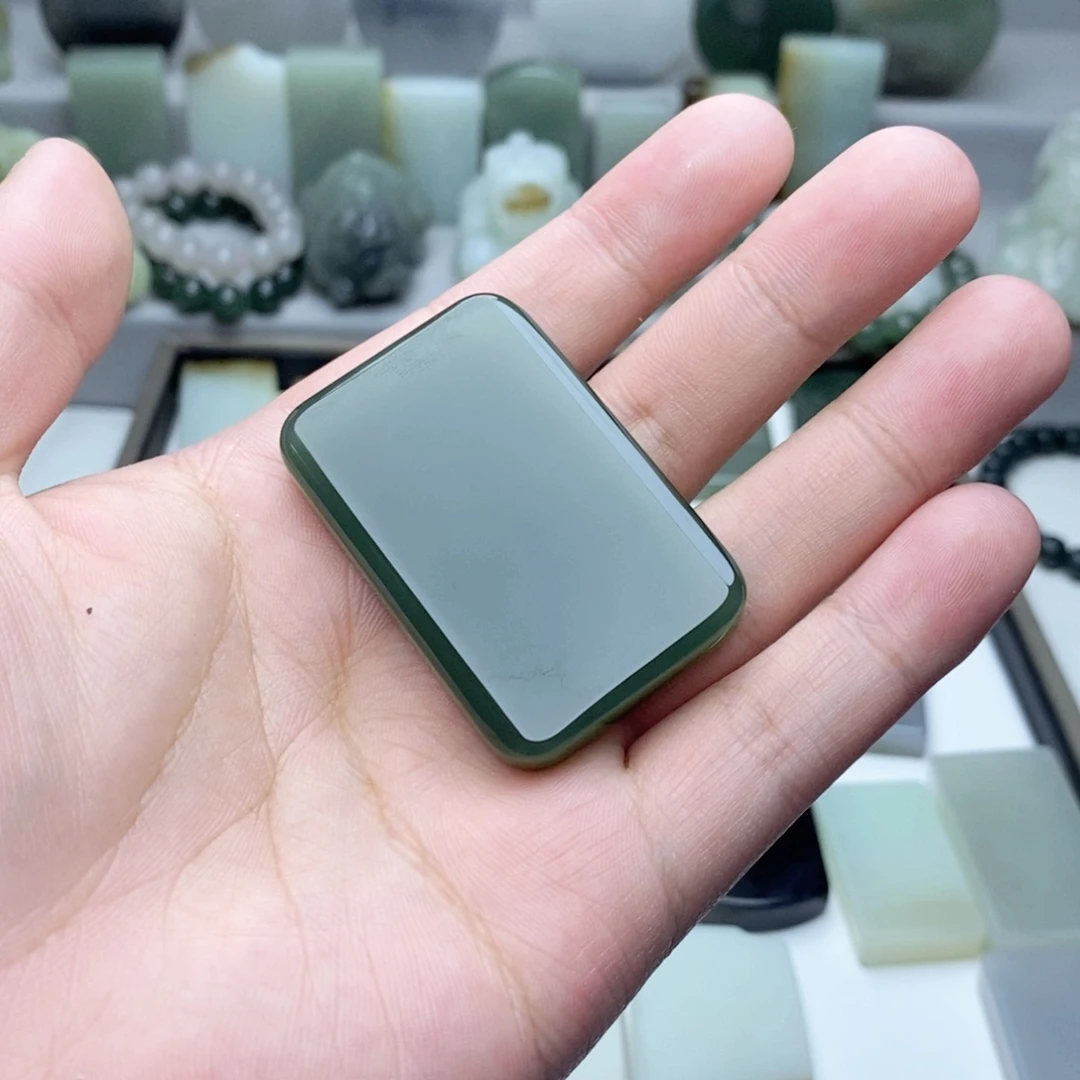 和田玉颈饰未镶嵌古****圈