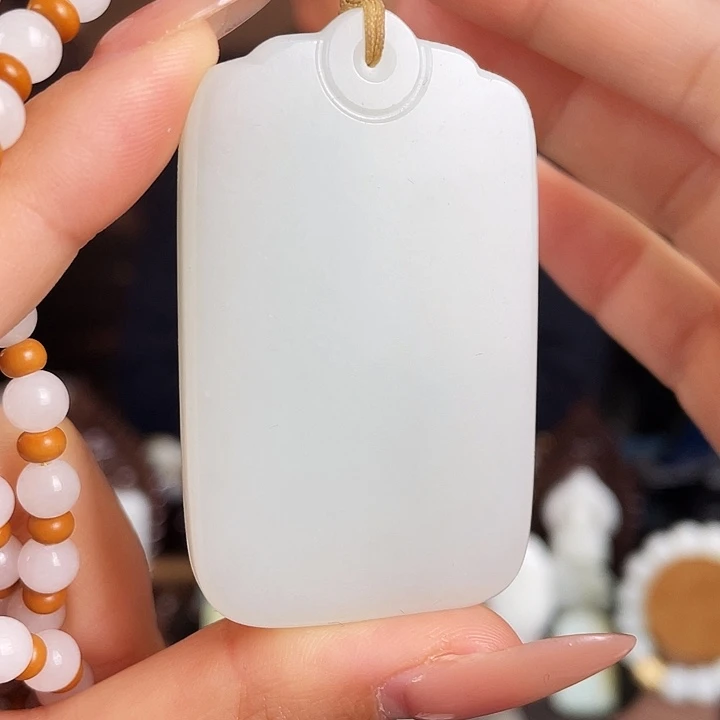 和田玉未镶嵌颈饰定制发货