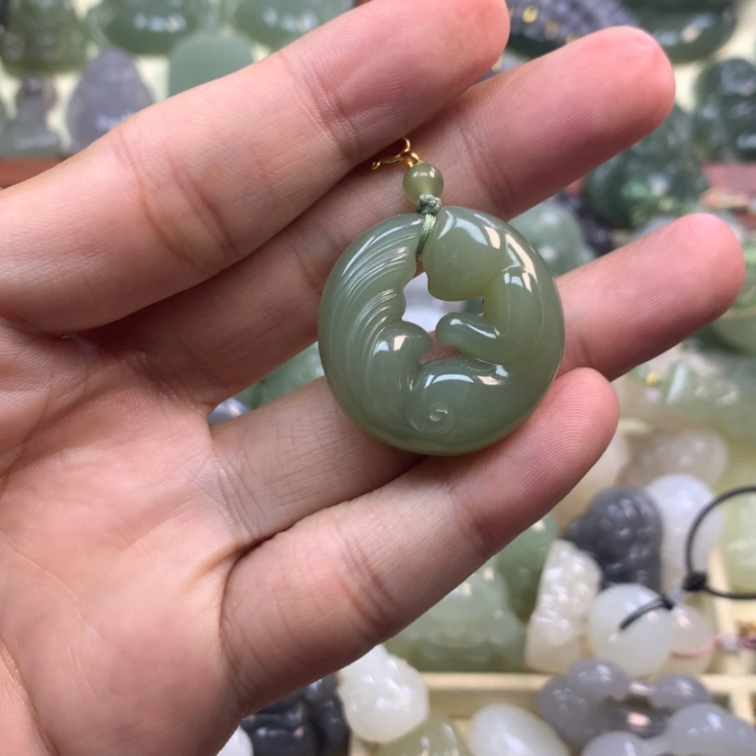 【闪购商品】颈饰未镶嵌和田玉