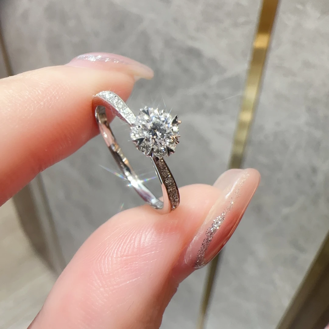 18K金天然南非钻石戒指婚戒春节礼物真钻