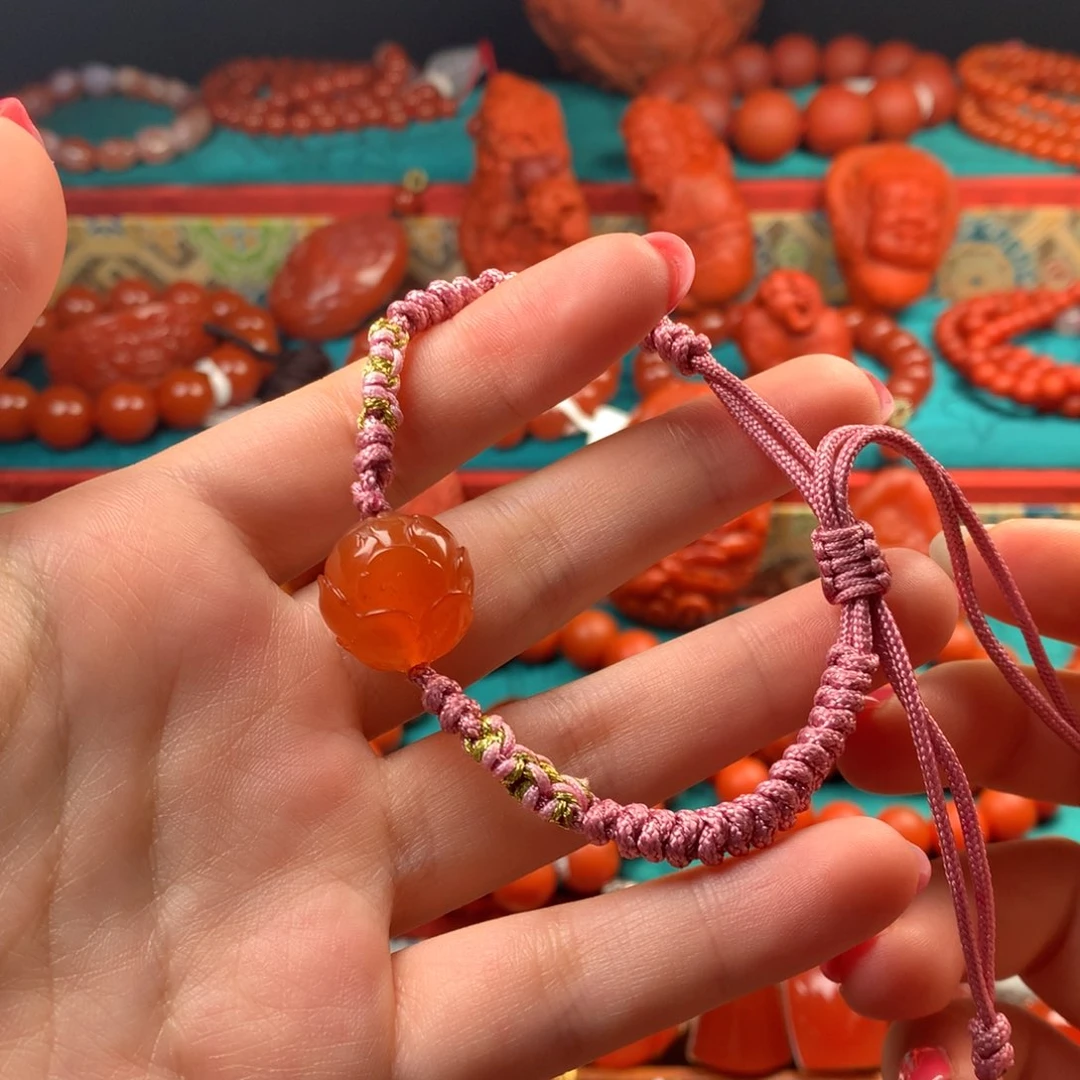 未镶嵌莲花手链南红玛瑙