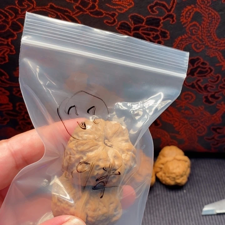 ****ง文玩核桃吊坠蛤蟆