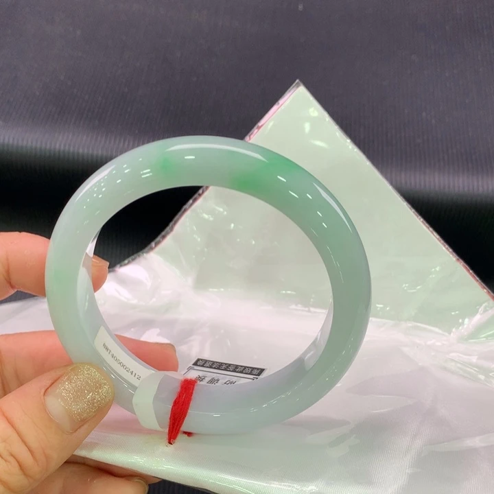 翡翠手镯未镶嵌正圈56-57