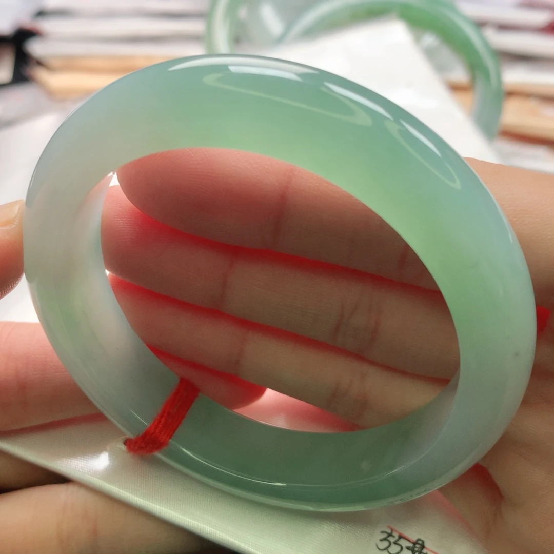 翡翠未镶嵌手镯缅甸55