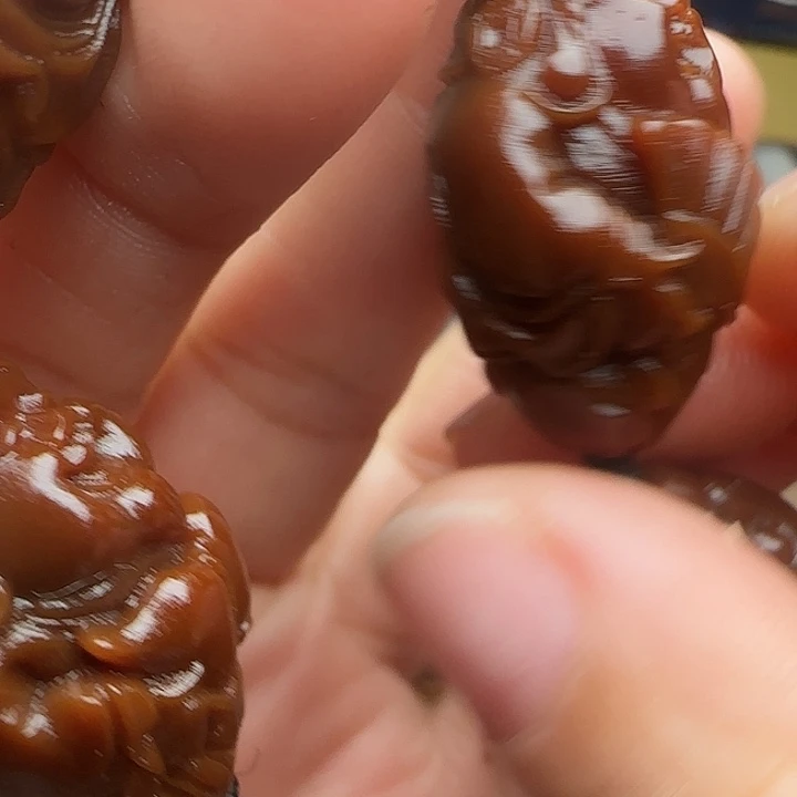 橄榄核吊坠清货的价格也