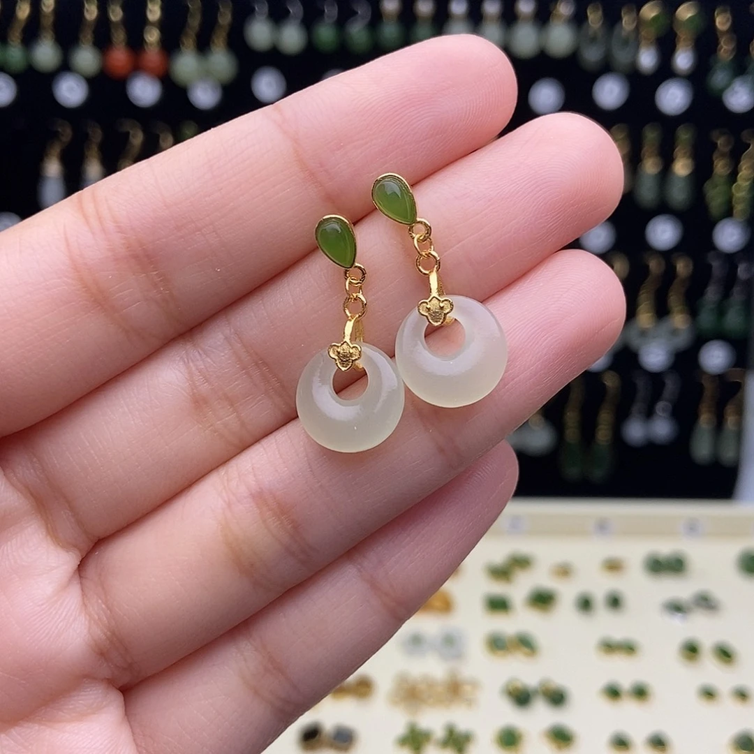 和田玉银S925镶嵌耳饰