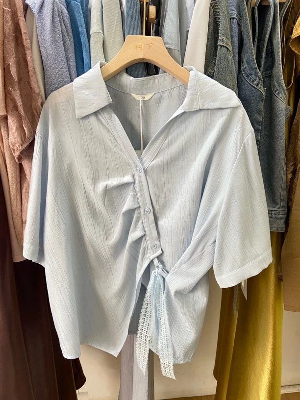 2025新款韩版时尚设计感蕾丝绑带收腰显瘦衬衫宽松系带上衣女