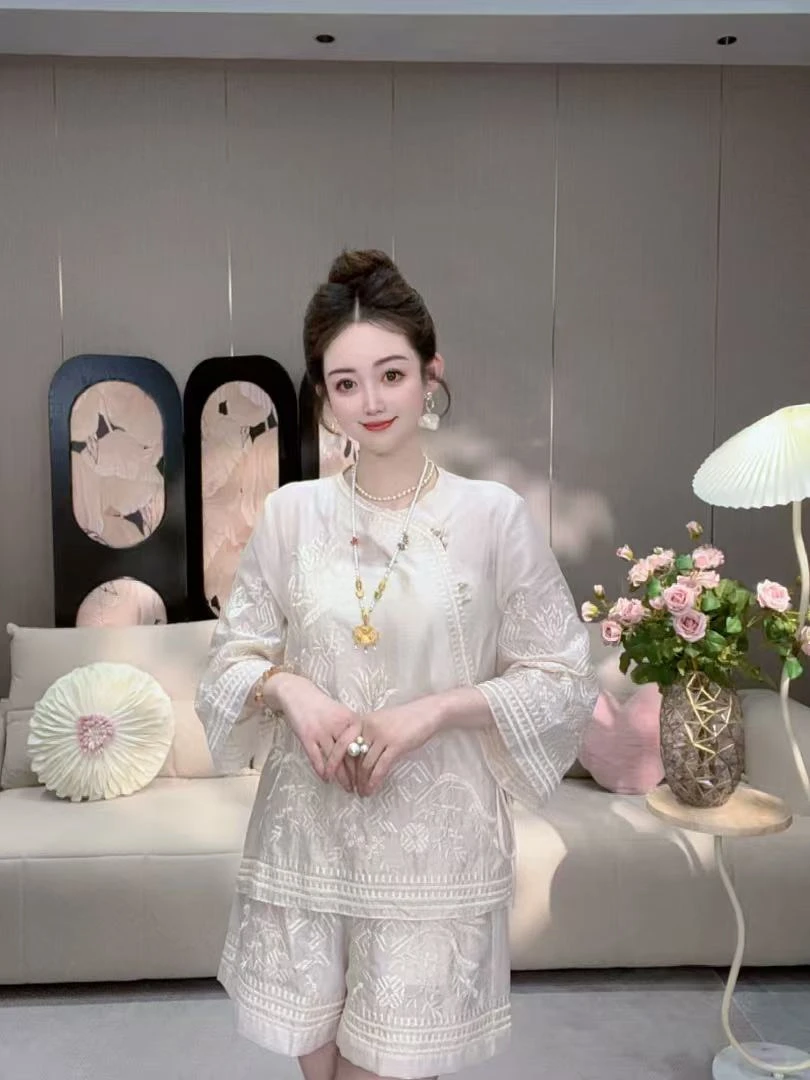 【南油】新中式春季国风郁金香彩染多扣宽松夏季套装878