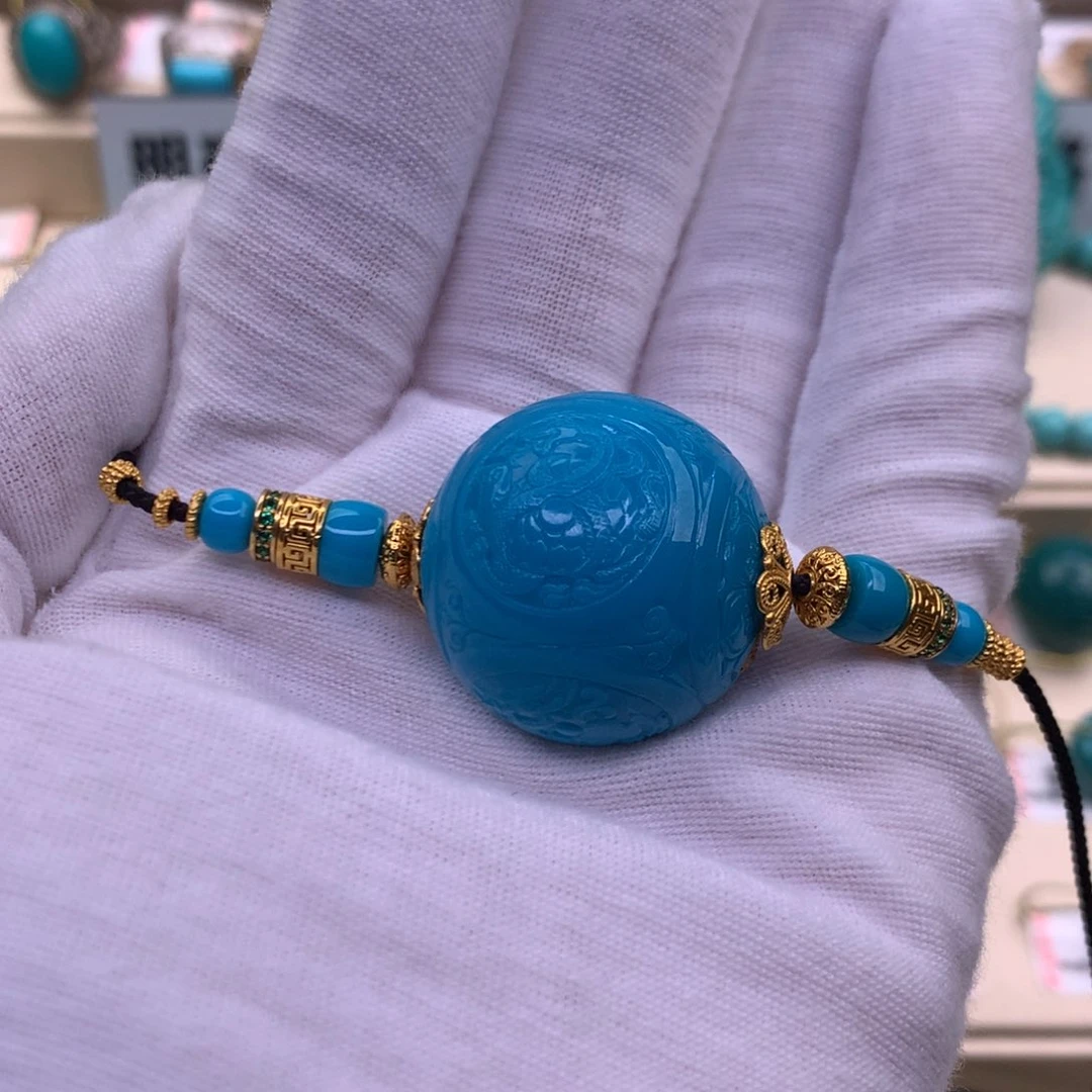 仁***寿18K金镶嵌绿松石珠宝奇石