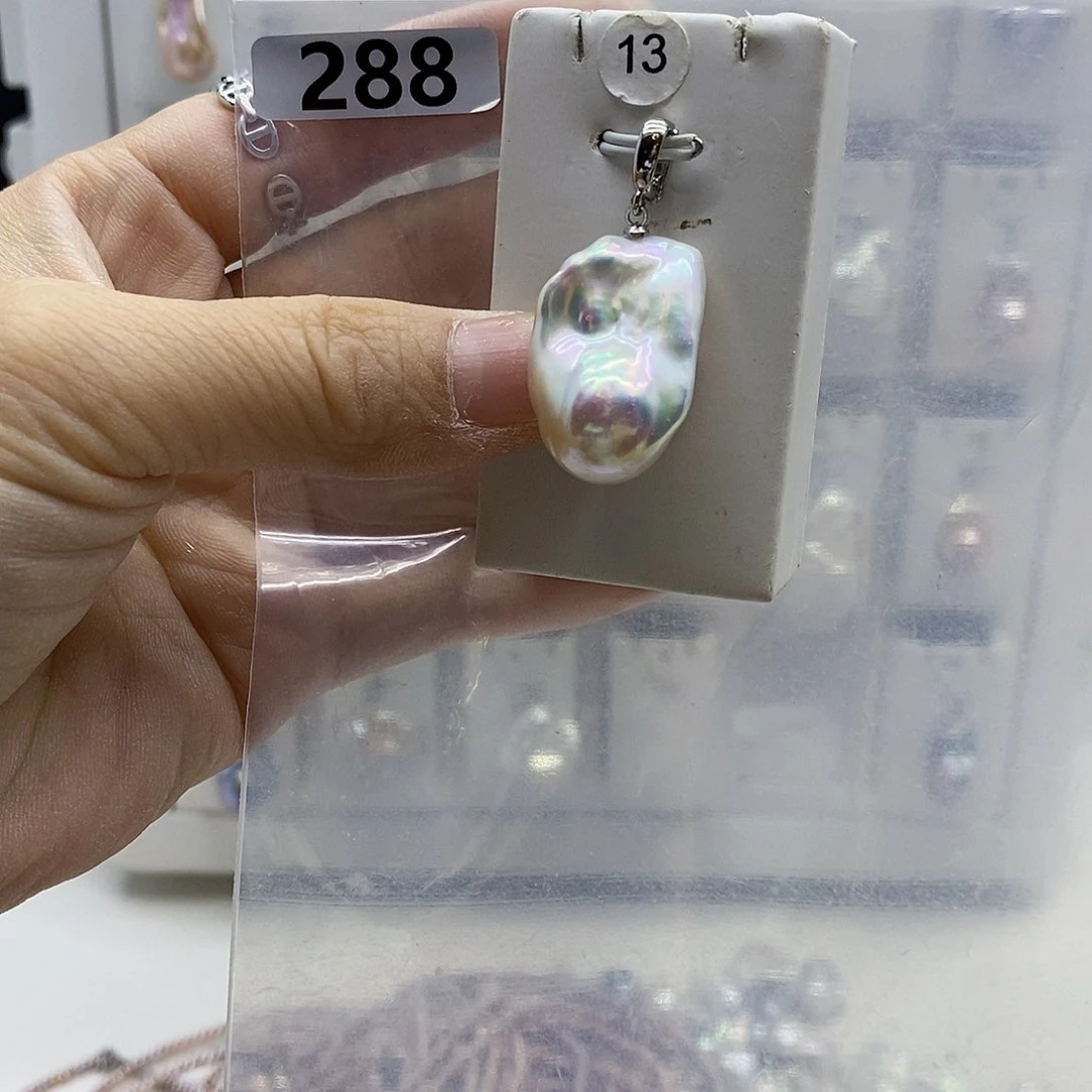 颈饰合金淡水珍珠