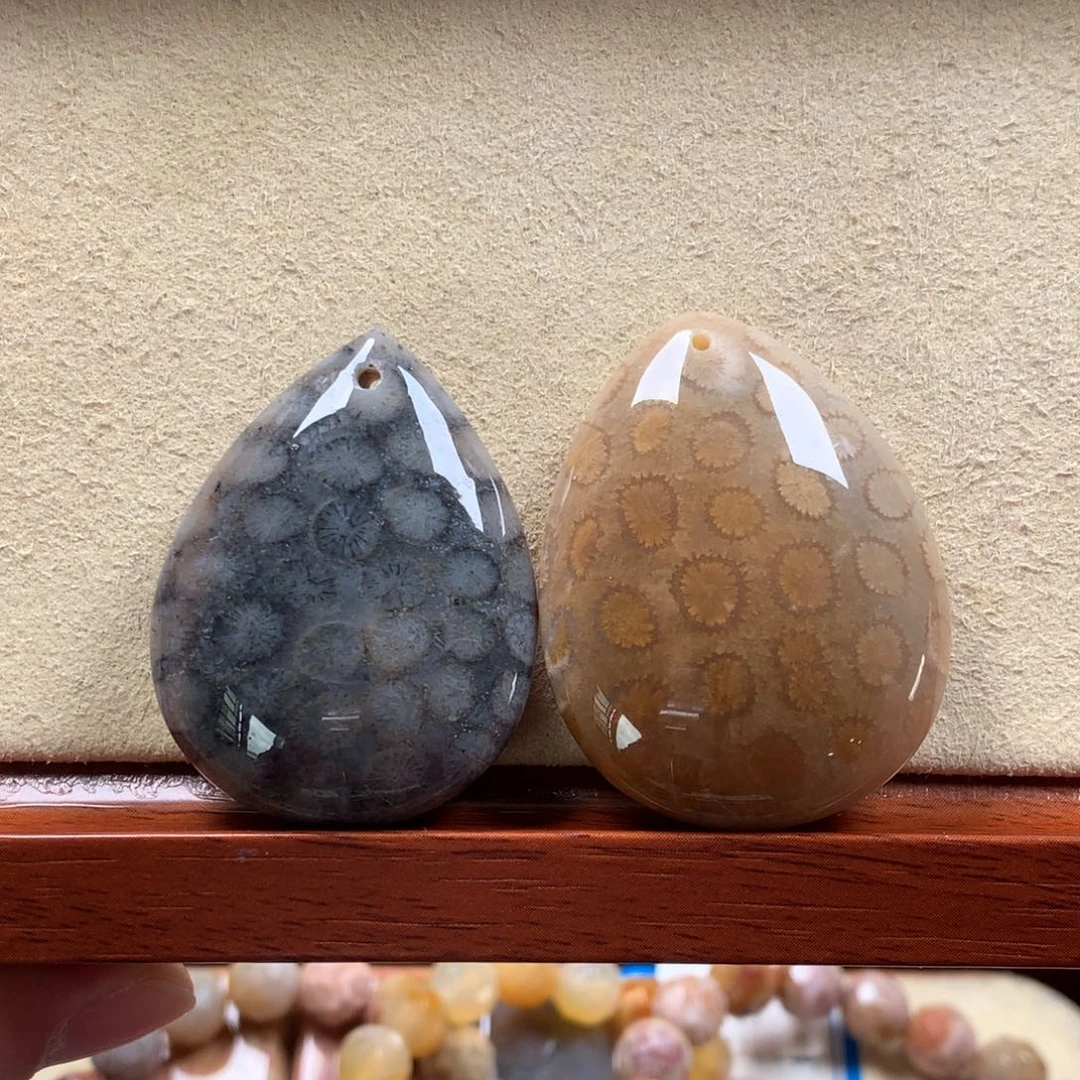 未镶嵌水滴吊坠80漏40/个，可挑。10硅化珊瑚（珊瑚玉）