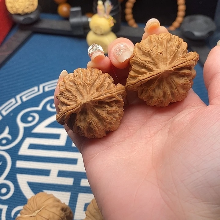 吊坠文玩核桃43全品苹果园