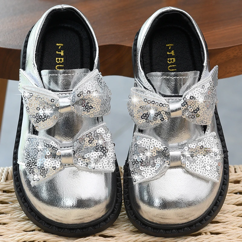 女童小皮鞋2025春秋新款银色单鞋软底洋气童鞋儿童公主鞋软底鞋子