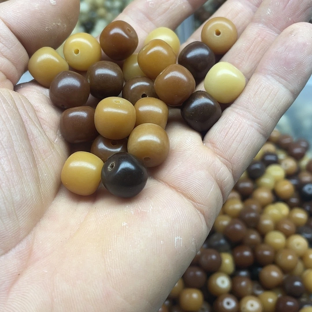 白玉菩提吊坠13风化渐变桶50颗➕灯牌宠50颗