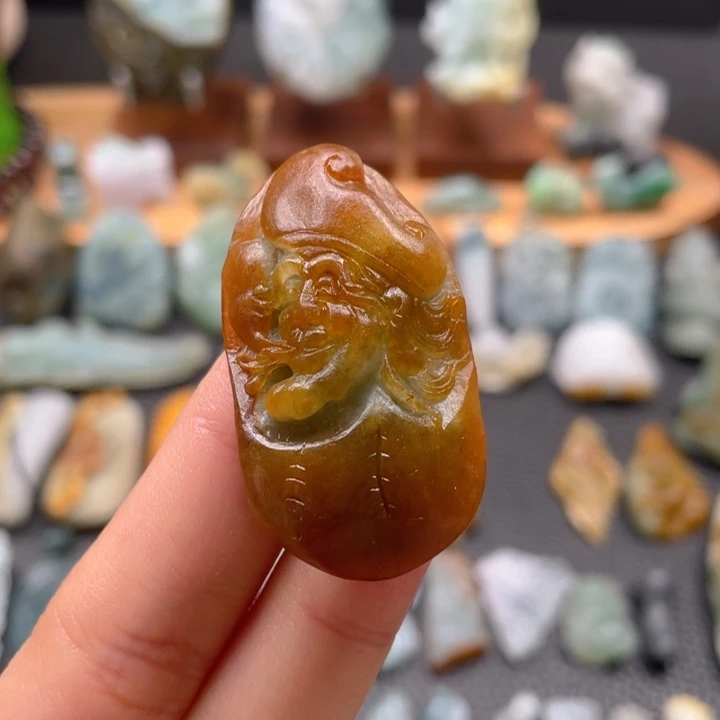 定制翡翠未镶嵌翡翠