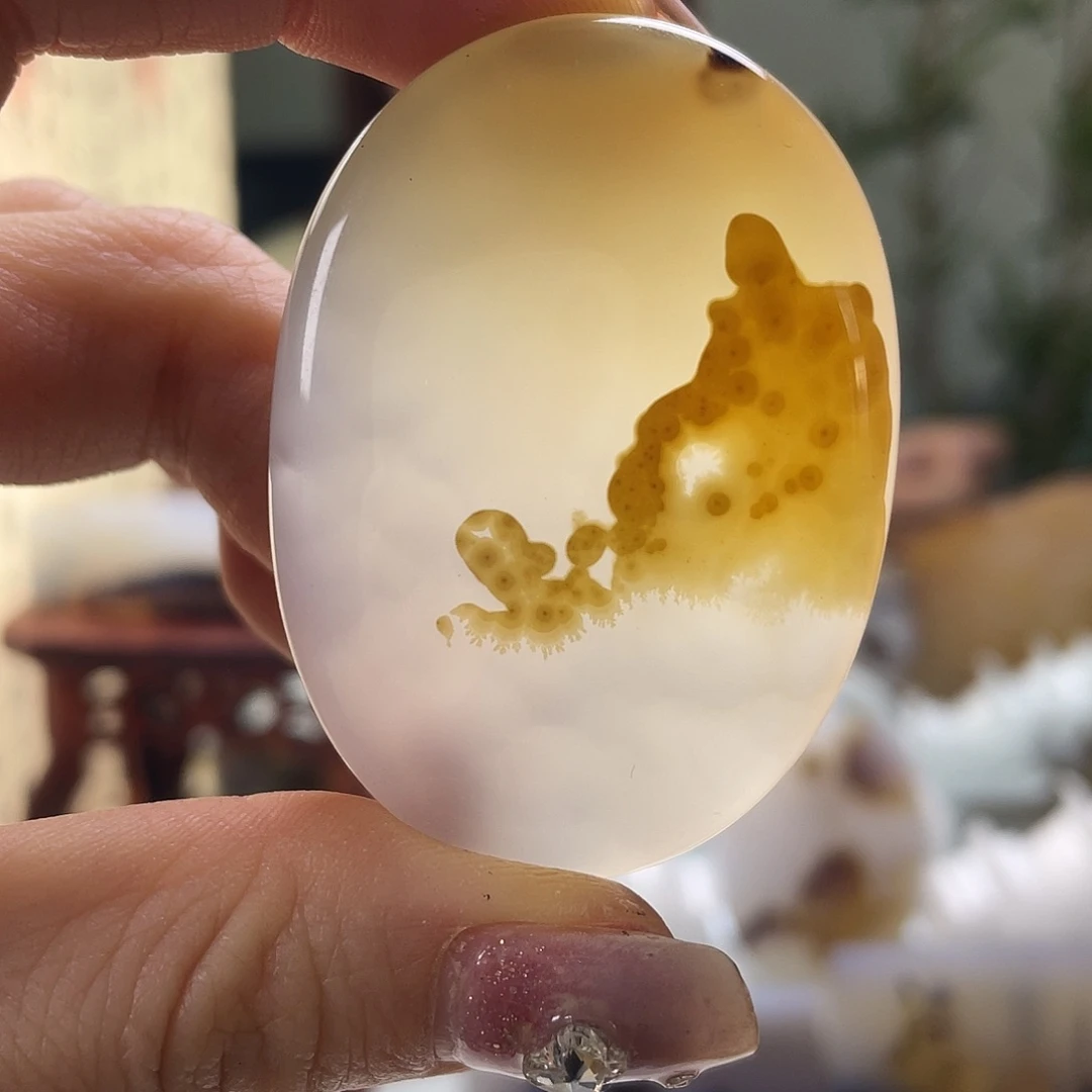 玛瑙/玉髓未镶嵌珠宝奇石