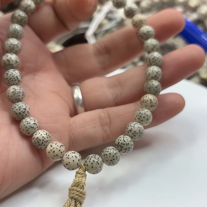 星月菩提手串8手持