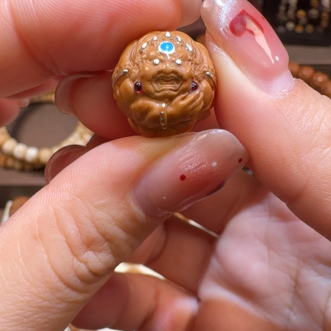 猴头核桃吊坠十***子黑天