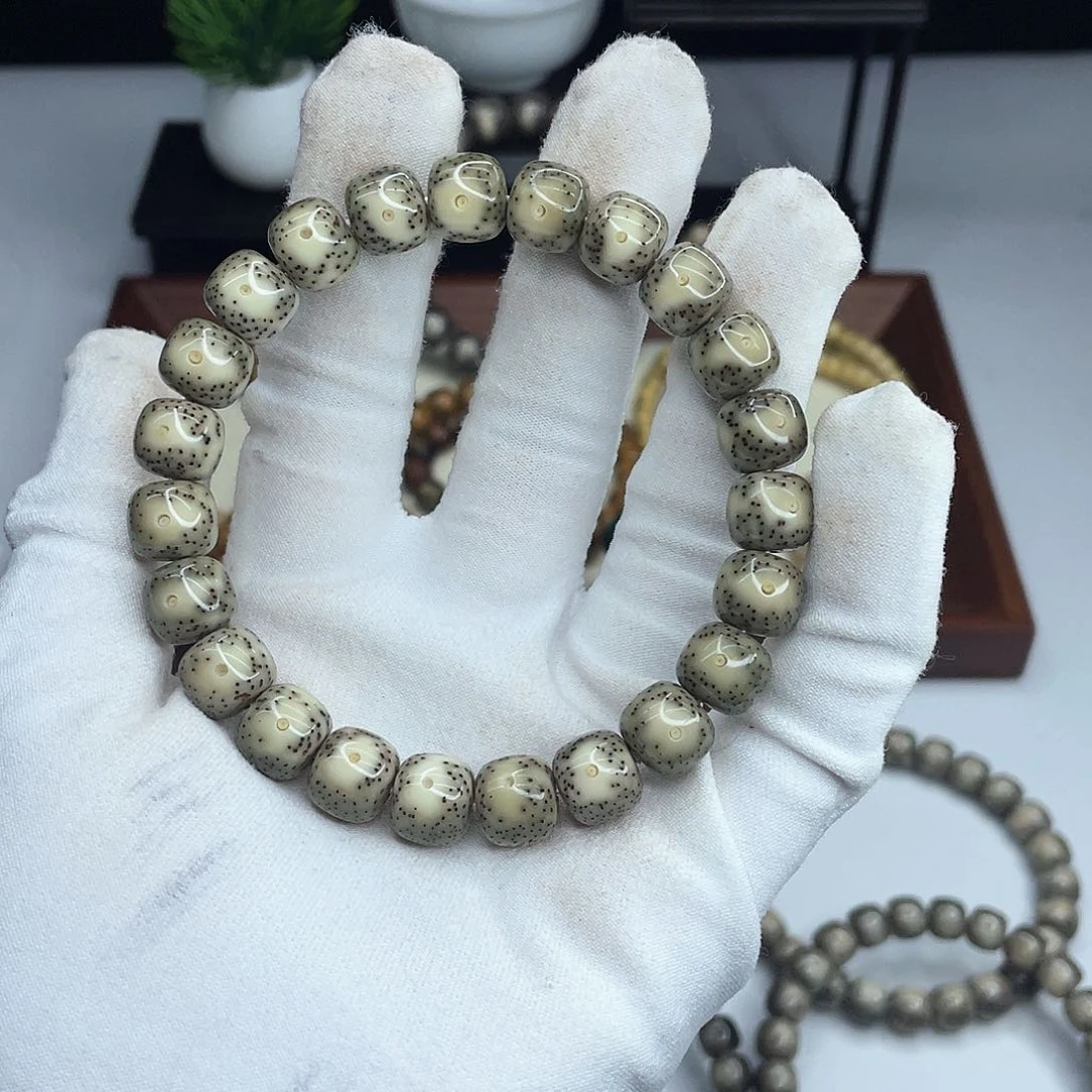 星月菩提手串g***310.5×9.5大眼睛润透A22