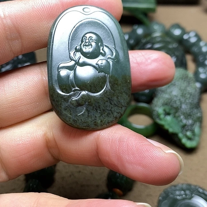 和田玉未镶嵌颈饰