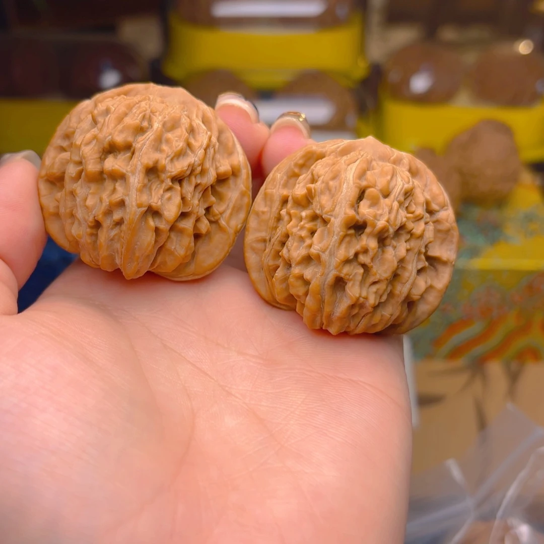 四座楼狮子头四十三尺四十六克