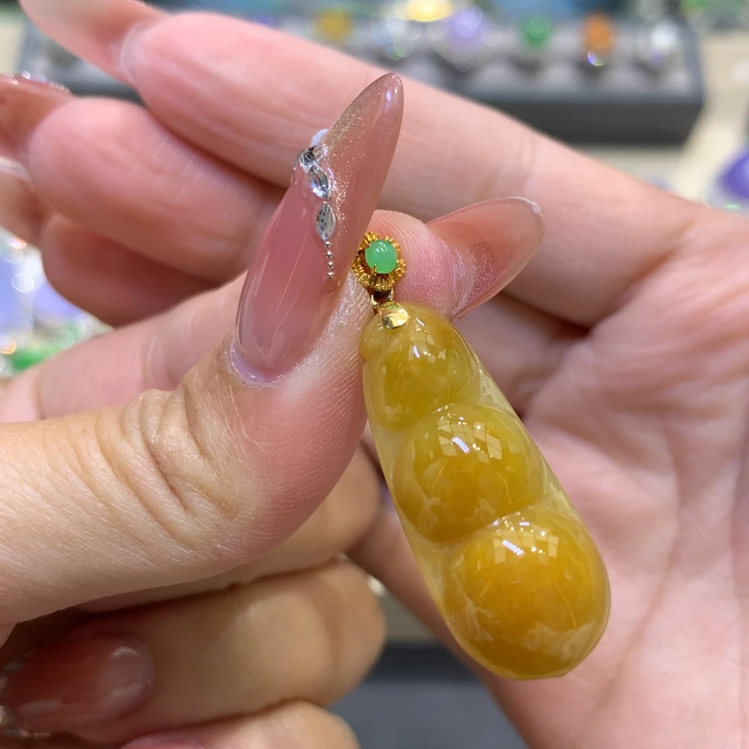 翡翠吊坠(不含链)18K金镶嵌翡翠