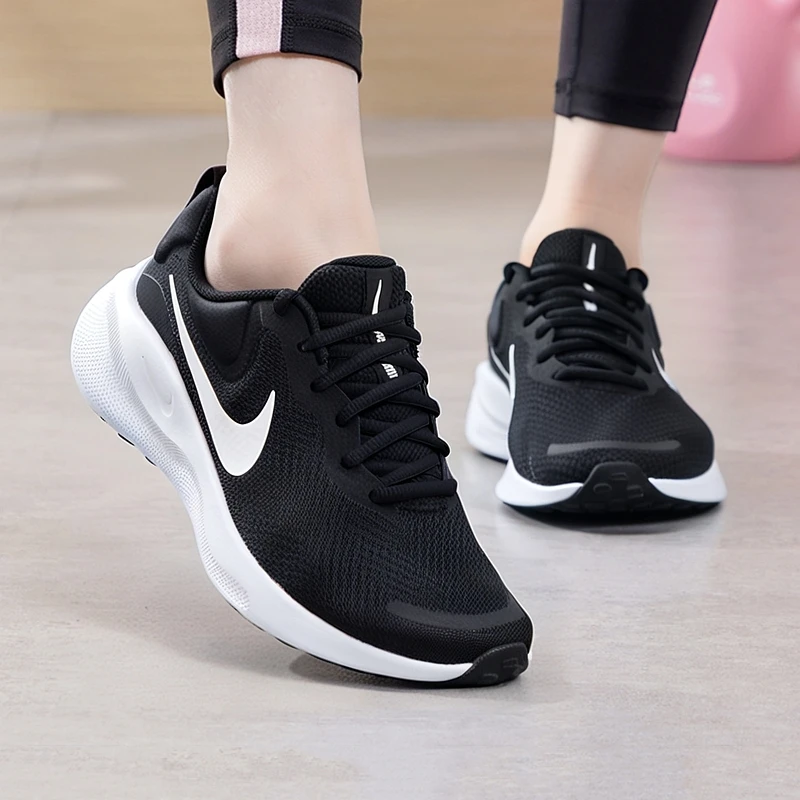 Nike耐克女鞋官方正品Revolution 7运动鞋网面轻便缓震公路跑步鞋