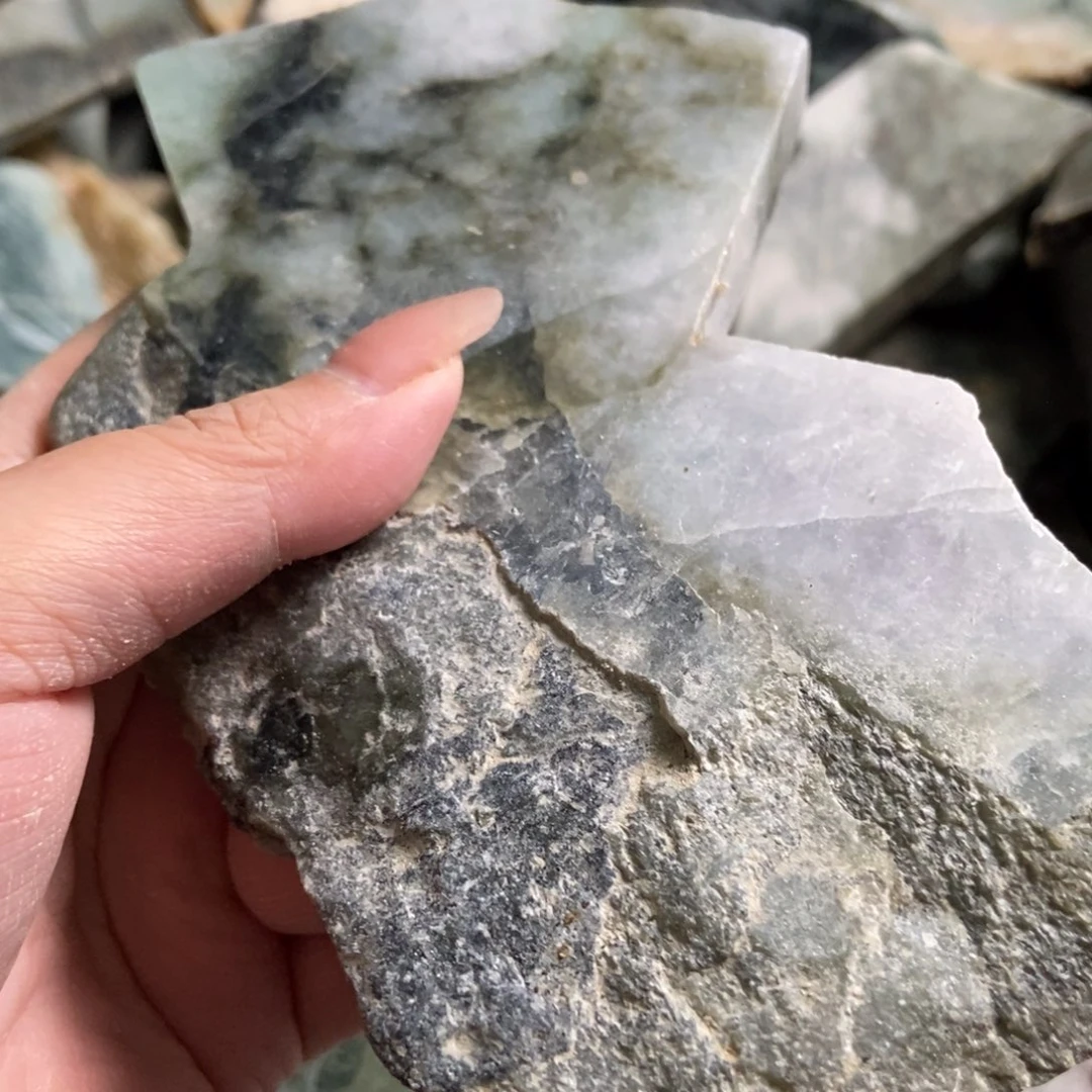 翡翠未镶嵌挂件天然翡翠