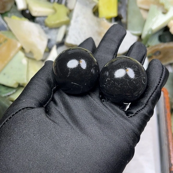 未镶嵌和田玉珠宝奇石