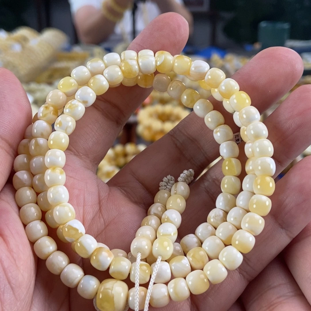 琥珀未镶嵌珠宝奇石6+溶洞妖花老型108，20.75