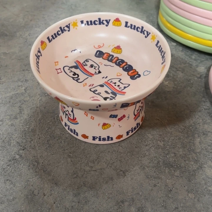 瓷片粉色lucky陶瓷