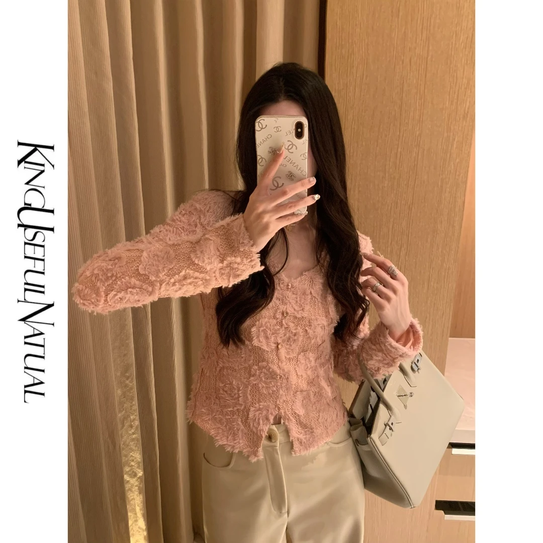 KUN【温妮简花】肆意温柔 粉色立体剪花满身绣精致下摆不规则上衣