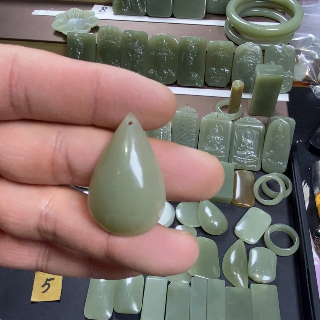 颈饰未镶嵌和田玉十**寸018
