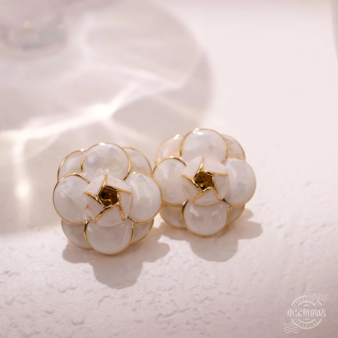 合金耳饰 【宫廷山茶花】原创设计小香风滴油山茶花耳钉耳环耳饰