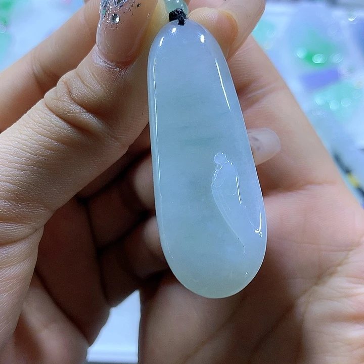 翡翠颈饰未镶嵌天然翡翠A货吊坠