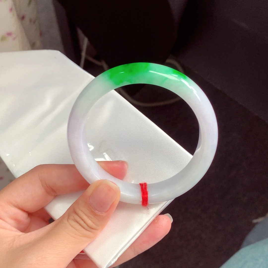 翡翠未镶嵌手镯翡翠