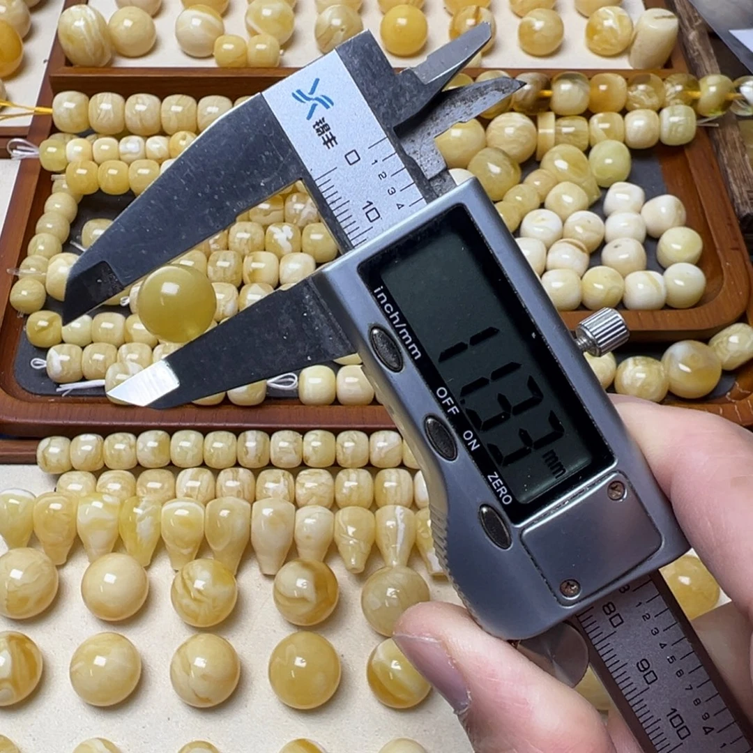 琥珀未镶嵌裸石琥珀蜜蜡