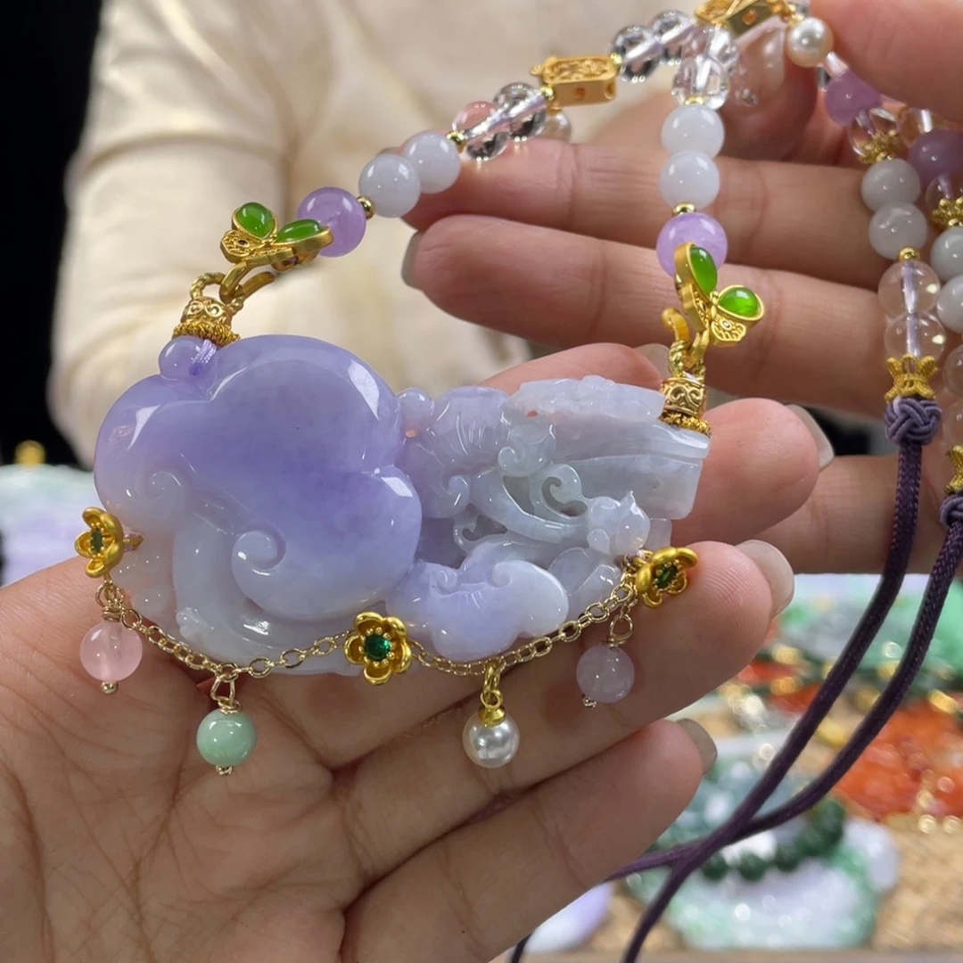 翡翠颈饰未镶嵌代编织