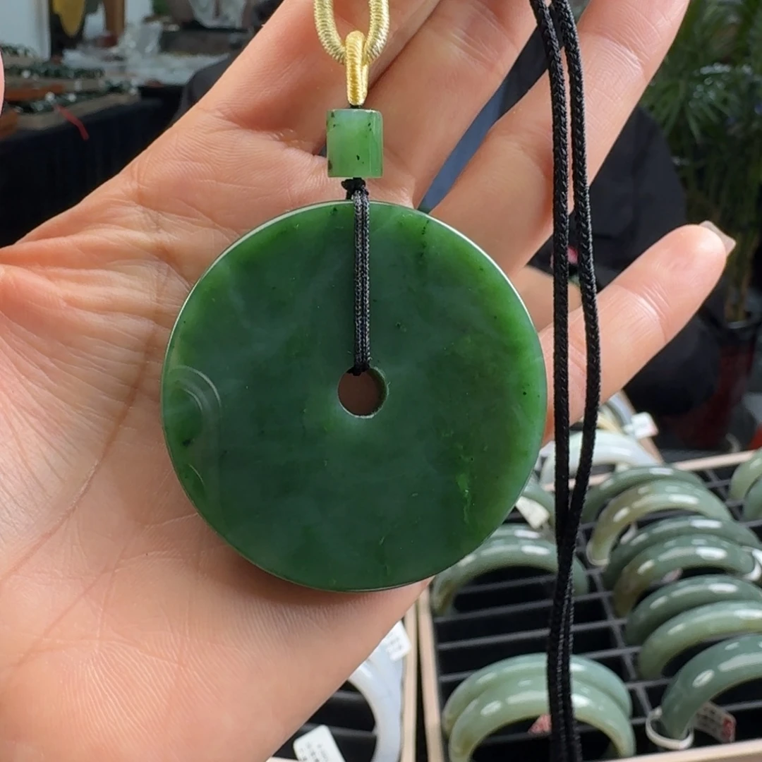 和田玉（碧玉）未镶嵌颈饰