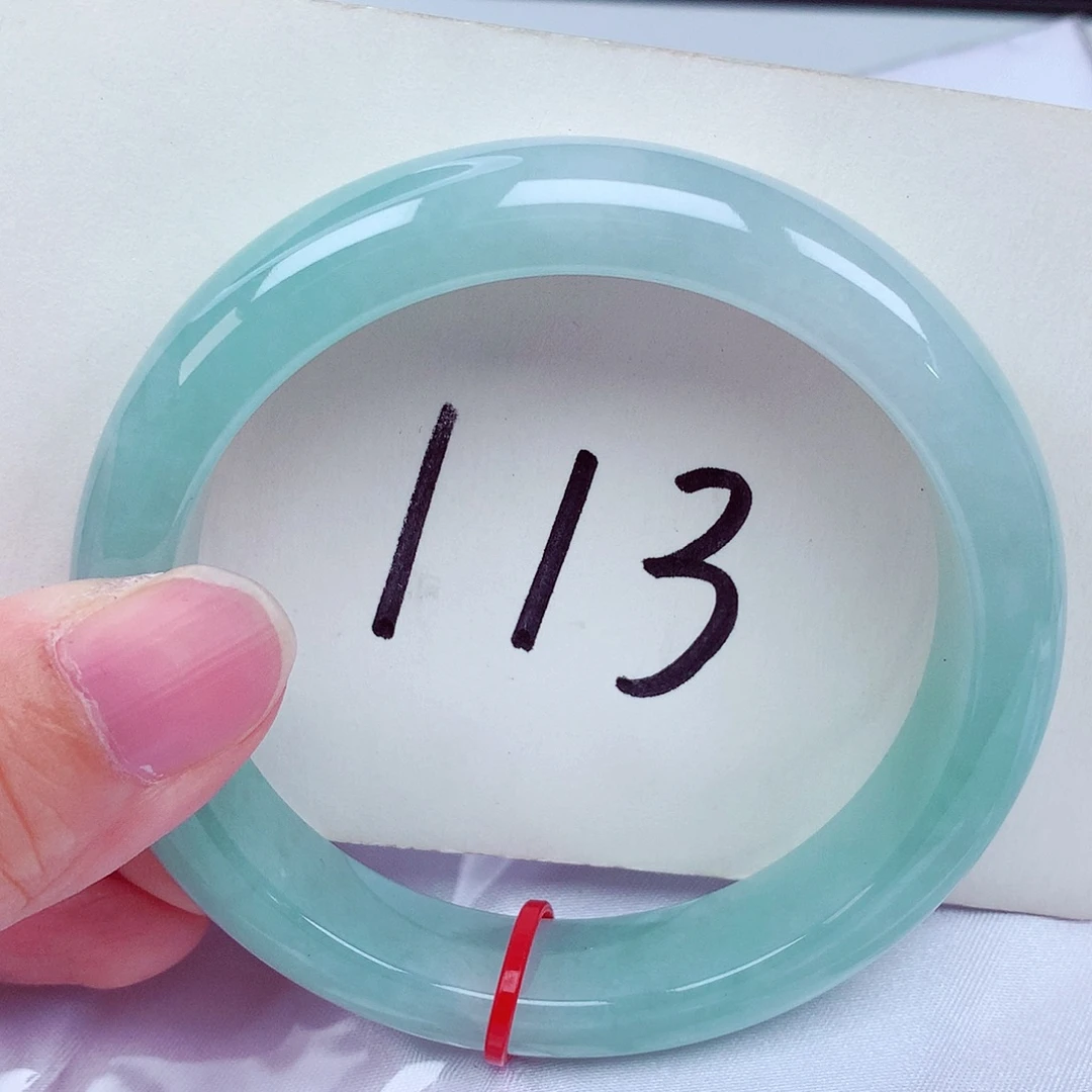 翡翠未镶嵌手镯翡翠