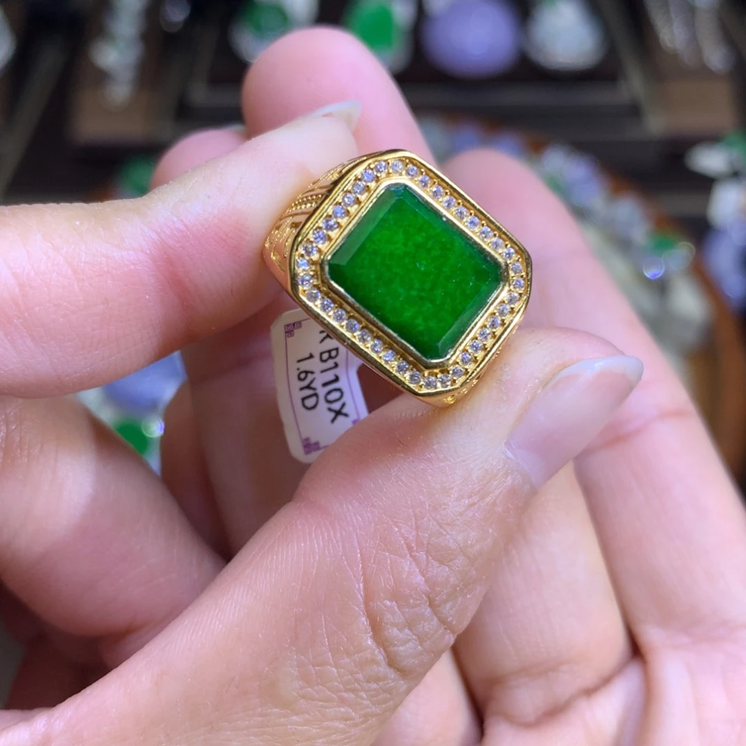 翡翠颈饰银S925镶嵌翡翠