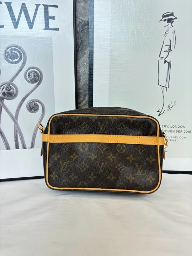 95新 LouisVuitton/路易威登 G002/LV22单层相机包