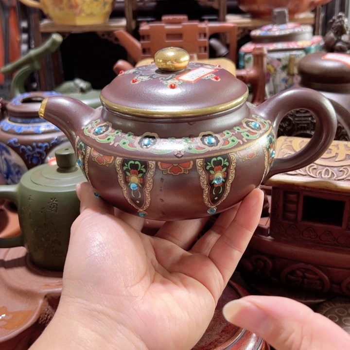 紫砂茶壶紫砂壶收藏起来吧