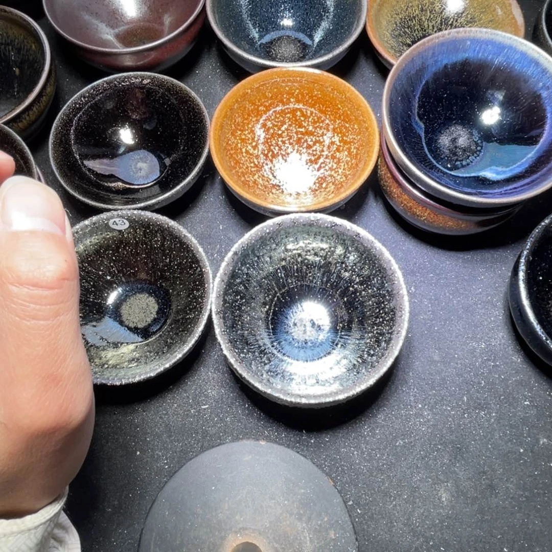 茶盏吖****白46新年快乐暴富暴富