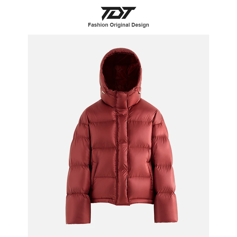 「TDT」加厚鹅绒羽绒服女短款小个子连帽宽松保暖时尚羽绒衣23G20