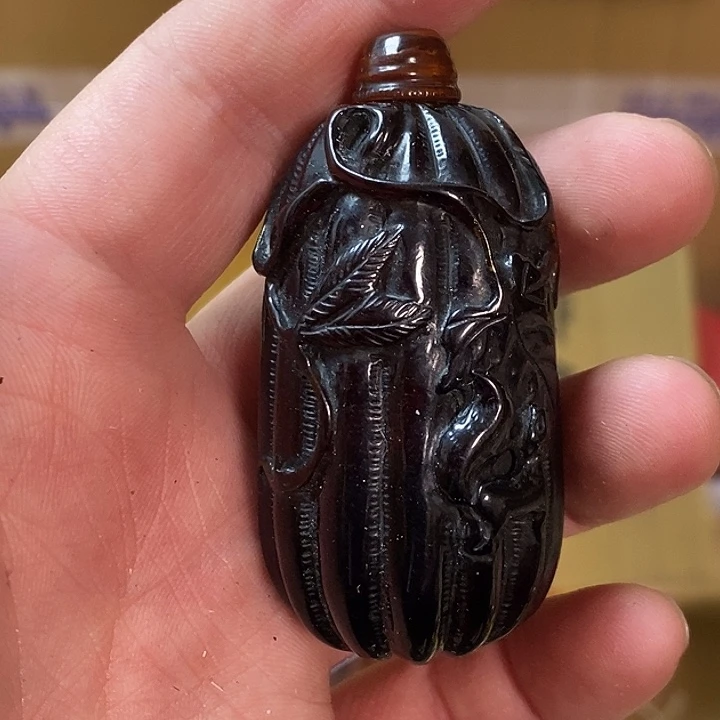 东***歌大叶紫檀（黑酸枝木类）